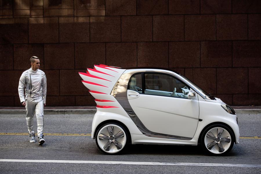  Smart ForTwo Electric Drive by Jeremy Scott 2012 года  (фото 32 из 44)